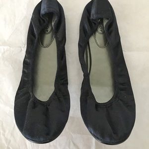 SCOOP NYC Navy Satin Ballet Flats
